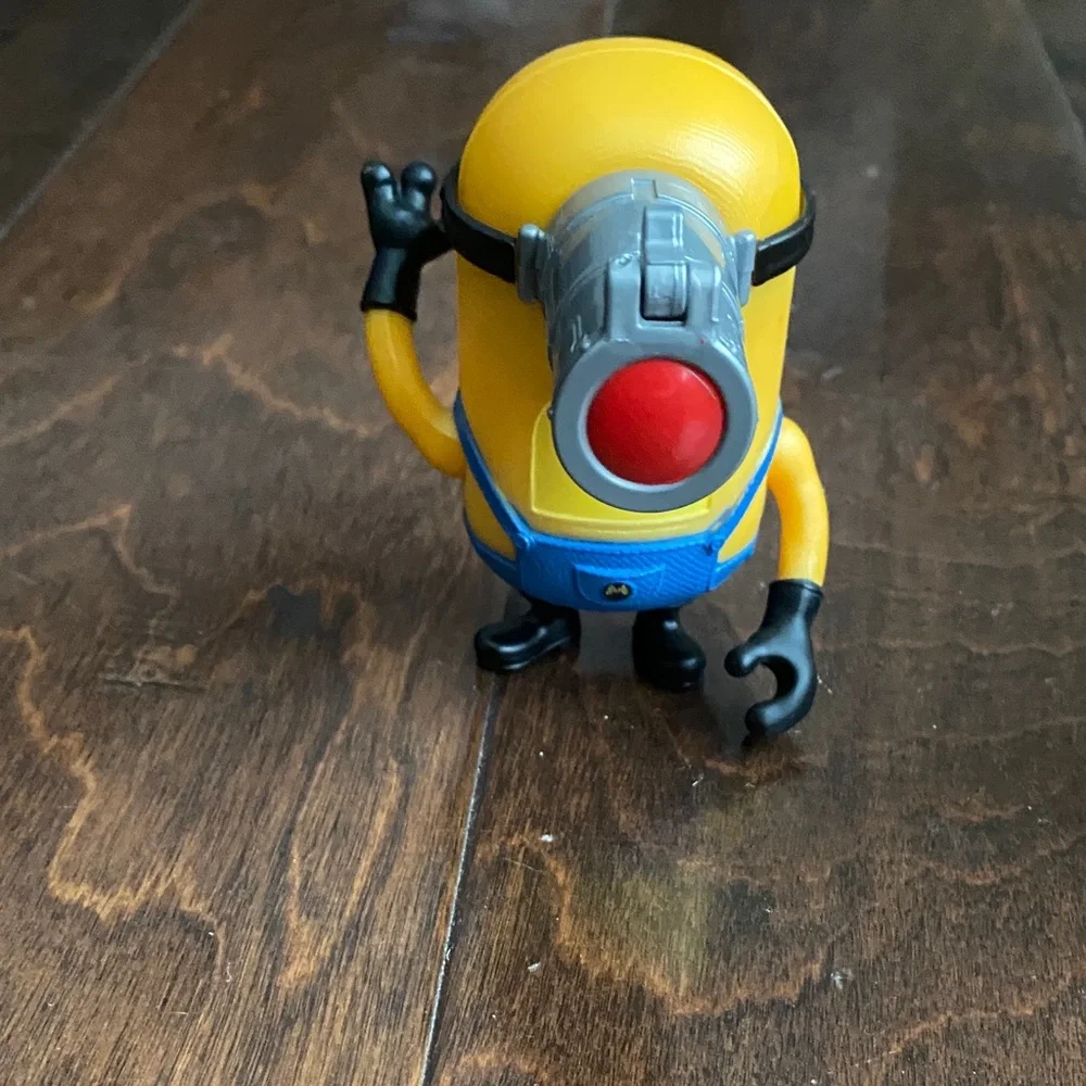 Yellow Minion Figurine Set